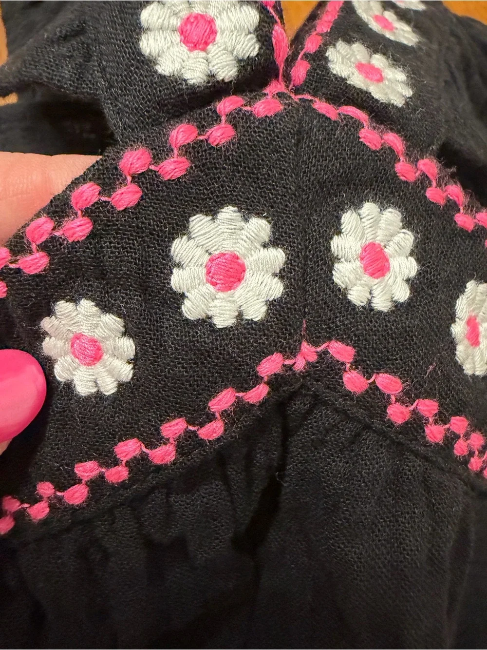 Cat & Jack Black Baby Girls 2-Piece Set with Pink & White Daisy Trim
